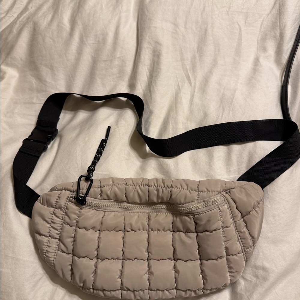 Quilted Beige Belt Bag